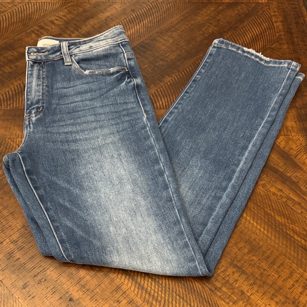 Vervet Women's Straight Leg Denim Jeans